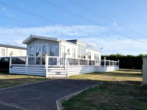 Isle of Thanet House | Birchington Vale Robertsbridge
