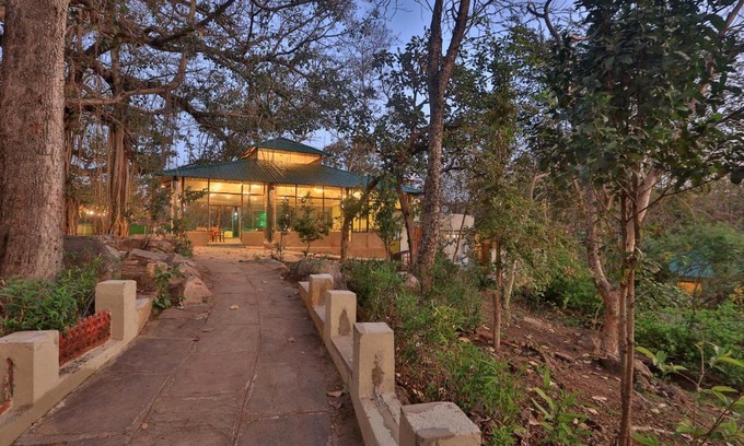 Turiya Hotel | Bison Retreat - Pench