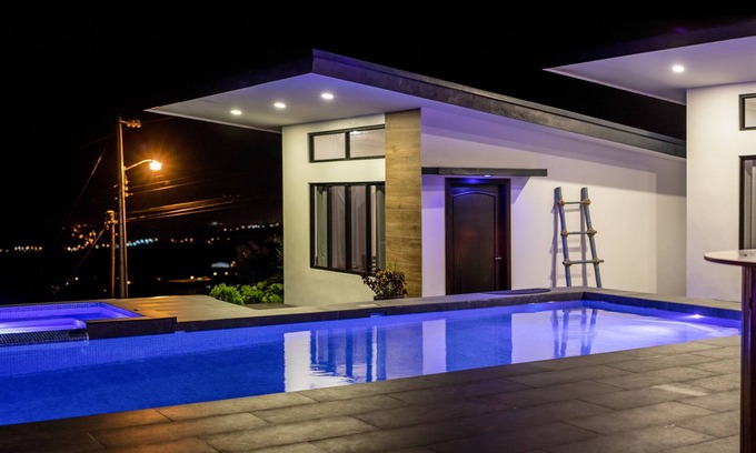 Poas Volcano National Park Villa | Blübambu Mountain Villas