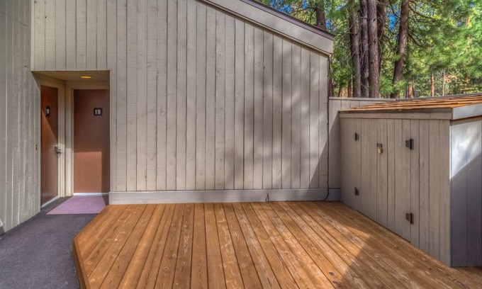 Black Butte Ranch Apartment | Black Butte Ranch Lodge Room 018