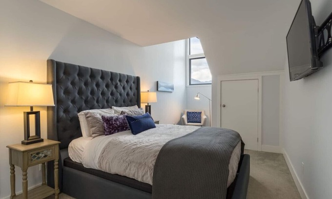Whistler Village Apartment | Black Tusk | Top Floor + Best Location + Mtn Views