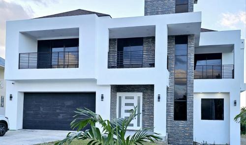 Plantation Village Villa | Blanco Oasis