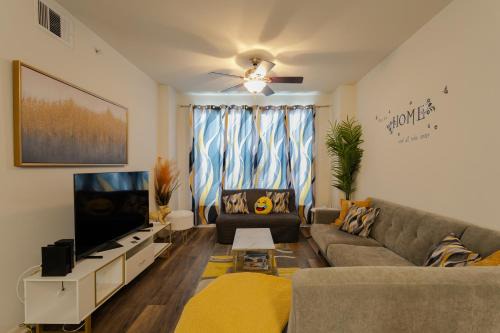 North Burnet Apartment | Blessed HOME for blessed guests at the Domain Mall