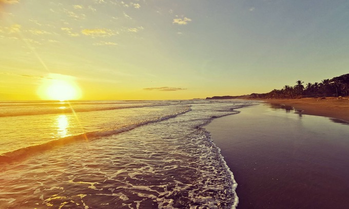 Canton Nandayure House | Blue Bungalow Tropical Lodge. Perfect location to discover the real Costa Rica.