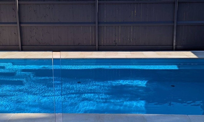 Fingal Bay House | Blue Fish - 41 Boulder Bay Road - Pet Friendly and walk to Fingal Bay Beach