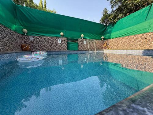 Lonavala House | Blue Heaven- Lonavala 2 Bhk with private pool!
