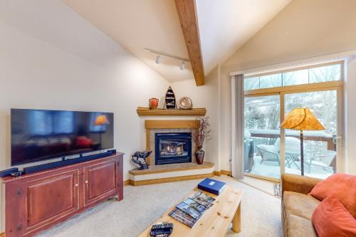 Willow Grove Apartment | Blue River Townhome Unit D6