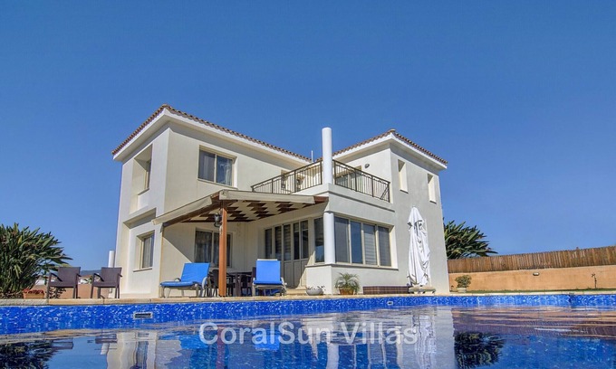 Argaka Villa | BLUE SEA - 1st Line Gorgeous Villa, Large Pool, Near to Amenities Polis Paphos