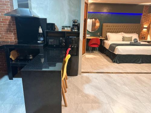 Mactan Export Processing Zone Apartment | Blue Tulip - Rooms with Jacuzzi