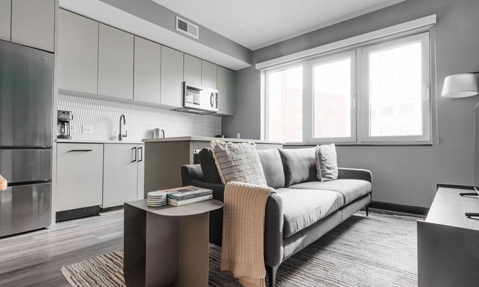 Connecticut Ave - K Street Apartment | Blueground | Logan Circle, gym & w/d, nr metro