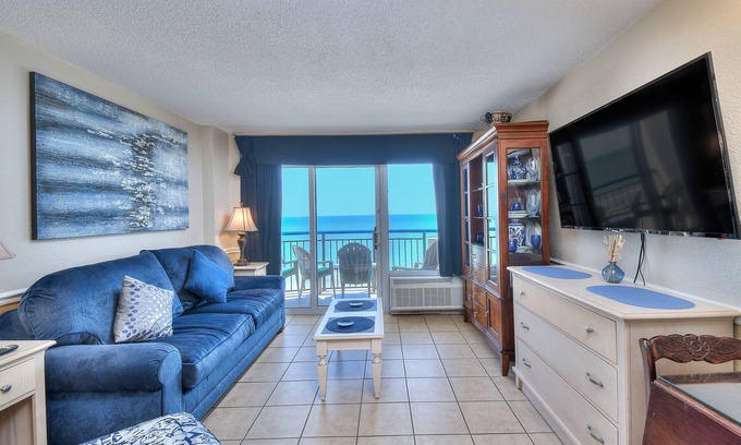 Myrtle Beach Condo | Boardwalk Beach Resort by Elliott Beach Rentals