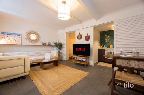 Boccadasse Apartment | Bocadasse Beach| Wifi| Boho Luxury By Tilo