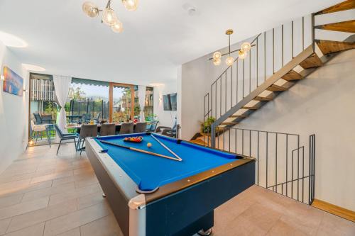 Oberdorla House | Bodensee Penthouse 23D - Seesicht - Billiard - Massage - Trambolin - BBQ - Tischkicker - Panorama Exklusive