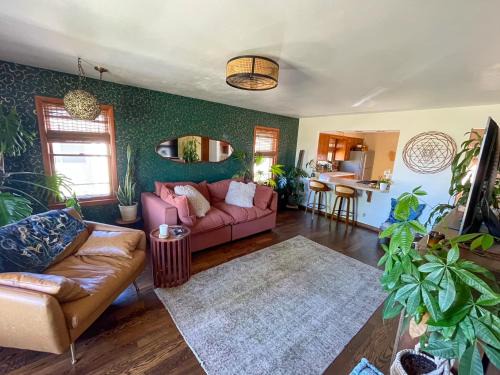 Cudahy House | Bohemian Oasis