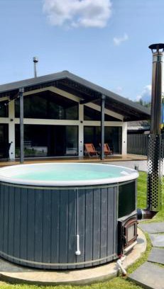 Slavske Ski Chalet | Boiko house - котеджі з чаном-джакузі