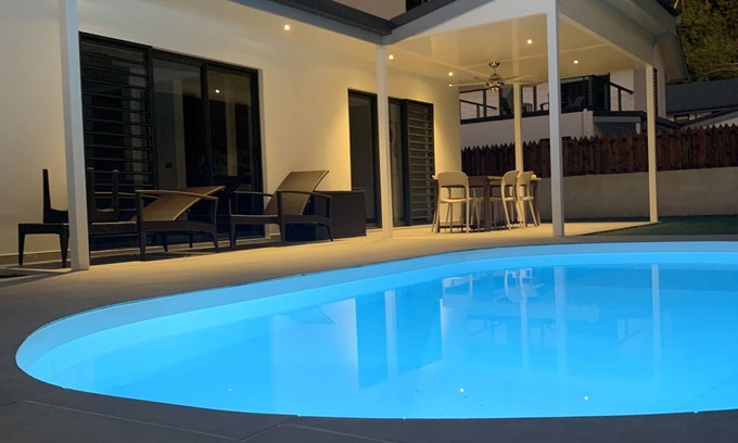 Point Matira Villa | BORA - Tahaana Piti Pool