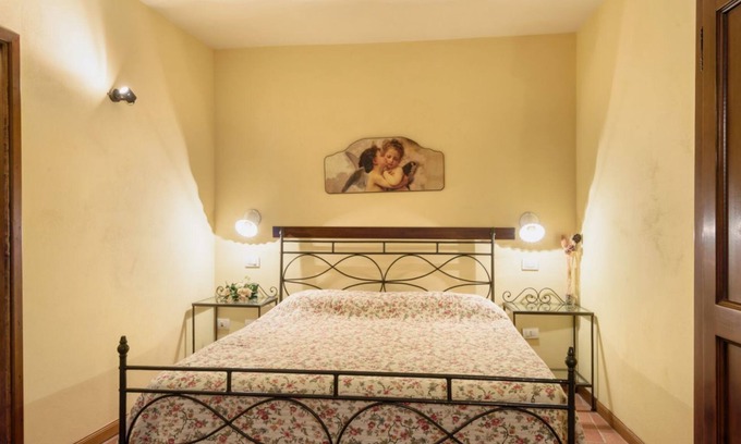 Raggiolo Apartment | Borgo dei Corsi - LAMPO 1 Apartment