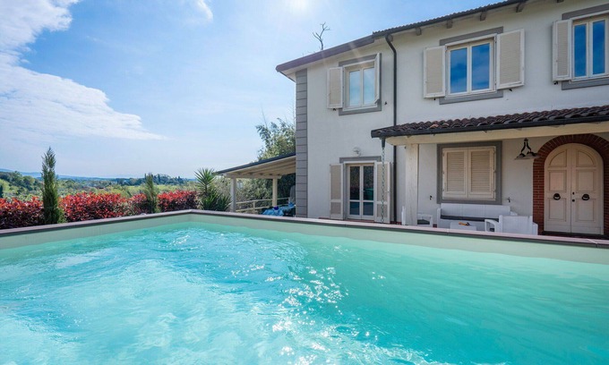 Fucecchio House | Borgo House In Florentine Hills, Private Garden, Wifi