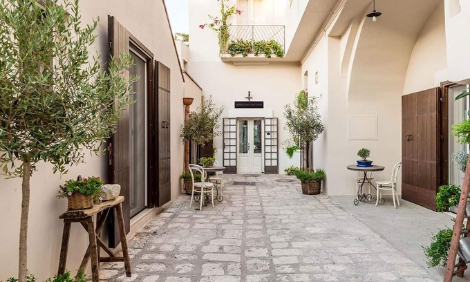 Bernalda House | Borgo San Gaetano