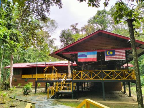 Kota Kinabatangan Cabin | Borneo Jungle Adventure