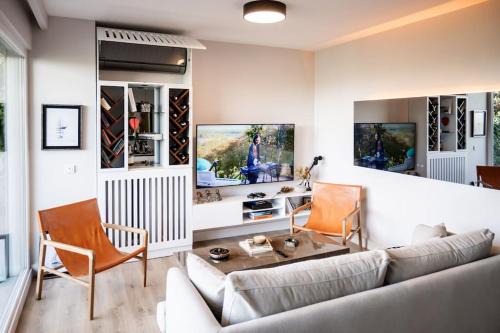 Kurucesme Apartment | Bosphorus Designer Suite Seperate Guest room