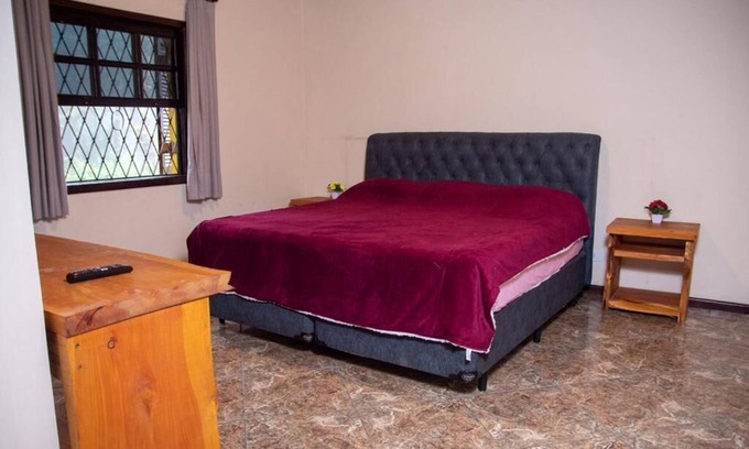 Alto do Capivari Cottage | Casa Espetacular em Campos do Jordão com Lareira e Wi-fi- Próxima do Capivari