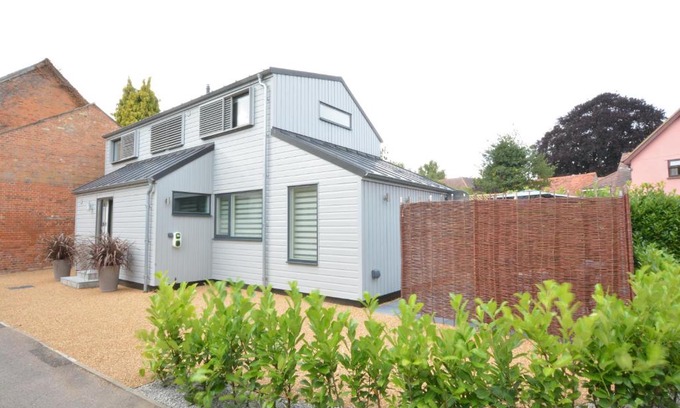 Long Melford House | Bramertons Nest, Long Melford