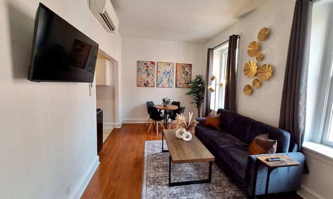 Center City West Apartment | Brand New Center City 1/1 | King Bed | Fast WiFi