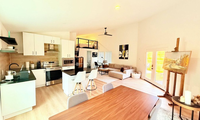 Ponderosa Forest Cottage | Brand new, Charming 1 bedroom and open loft-bedroom-cottage in peaceful Houston