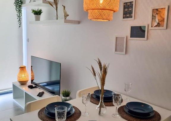 Gibraltar Apartment | Brand New - Massive Studio - E1 - Self Catering