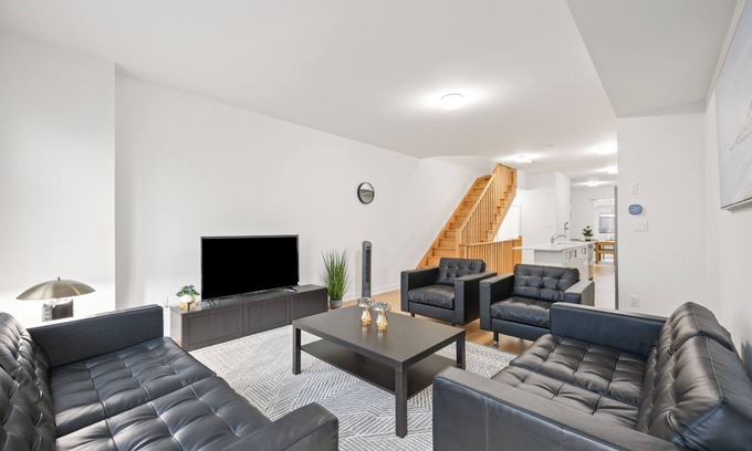 Bendale House | Brand New Private Room with Bathroom: PINE in Toronto, ON, Canada