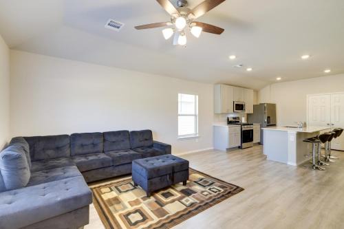 Spring House | Brand New Spring Home Less Than 1 Mi to Old Town!