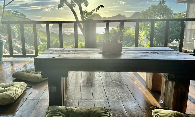 El Nido Cottage | Brand New Wooden Native House with a Modern Western Twist