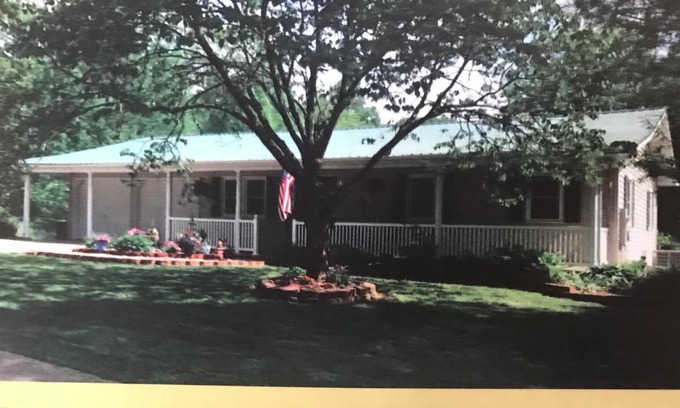 Hermann House | Branson Country B&B