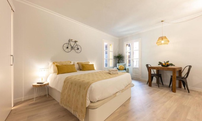 Barri Vell Apartment | Bravissimo Barca Studio Dos