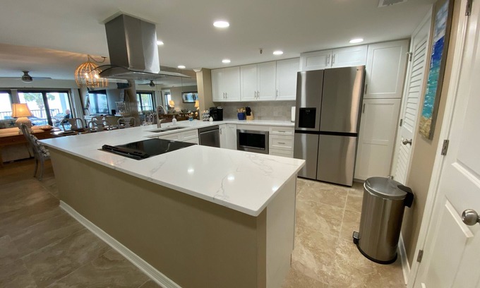 Destin Condo | Breakers East 102-Gulf Front 2 BR/2 BA/Covered Parking- Beach setup included