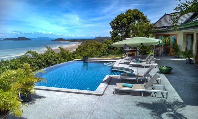 Laem Set Villa | Breathtaking Ocean View 1 Bed Villa, Large Infinity Pool, Plunge Pool, FREE CAR