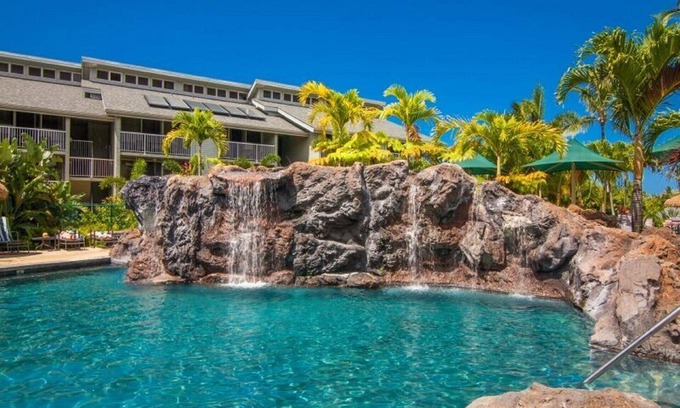 Princeville Condo | Breathtaking Oceanfront Condo at Cliffs Resort