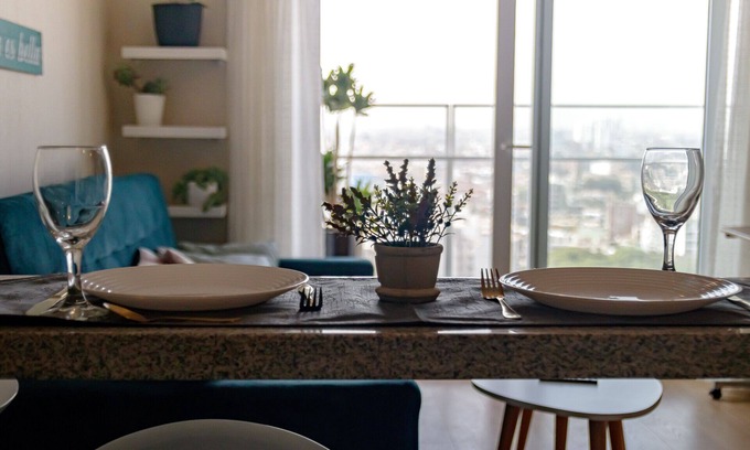 La Victoria Apartment | Breathtaking View and Prime Location in Lima