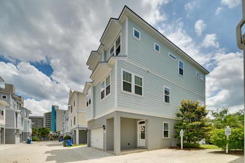 Myrtle Beach House | Breezy Myrtle Beach Getaway, 1 Block to Beach!