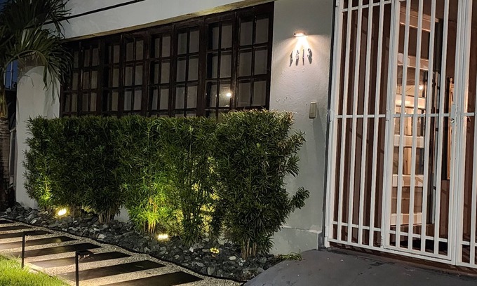 Sabana Llana Sur House | Breezy Spacious House CHECK DISCOUNTS FOR SUMMER !
