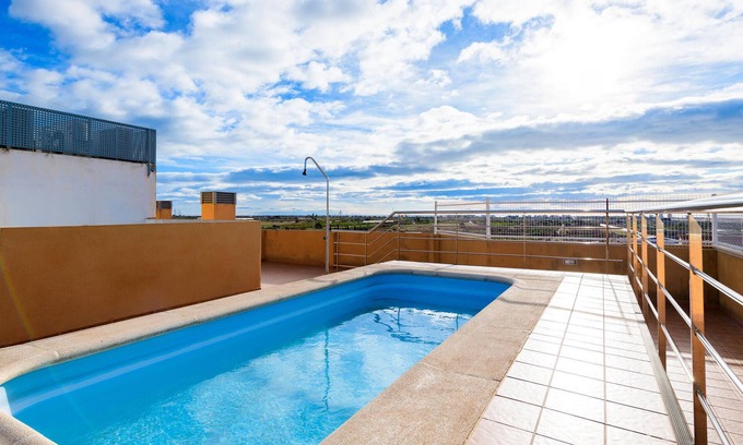 Torreblanca Apartment | Bright and cozy apartment with shared pool and sea view.