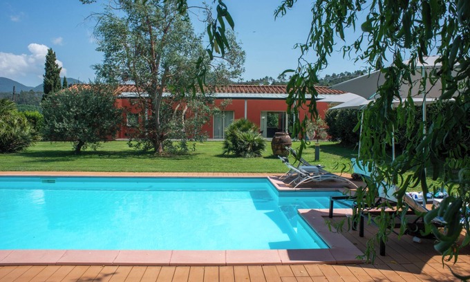 Balbano Villa | BRIGHT AND REFINED VILLA WITH POOL IMMERSED IN THE GREEN OF THE HILLS OF LUCCA