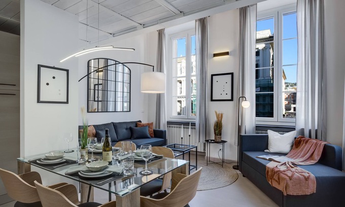 Genoa Historical Centre Apartment | Bright apartment in the heart of Genoa +balcony