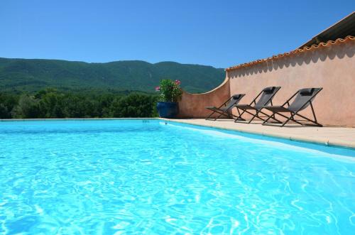 Cereste House | Bright Villa In The Heart Of Luberon