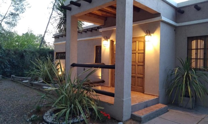 Lujan de Cuyo House | Brisas de viñedos