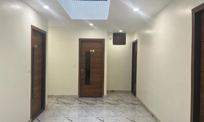 Dhanauli Hotel | Bristal Hotel & Cafe