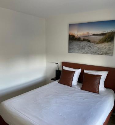 Cherbourg-en-Cotentin Hotel | Brit Hotel Cherbourg
