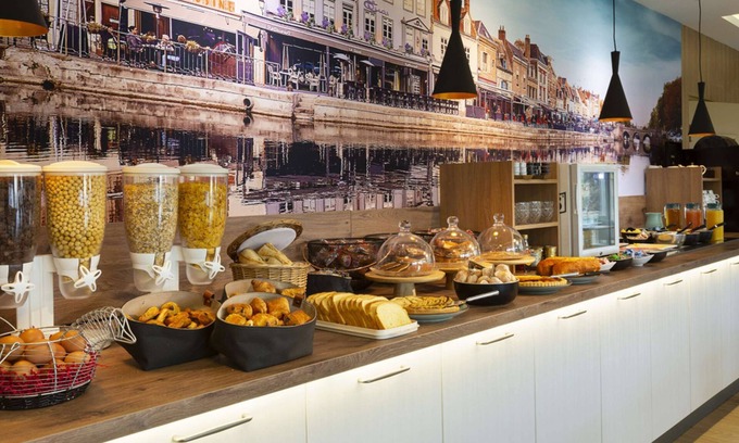 Longueau Hotel | Brit Hotel Confort Amiens