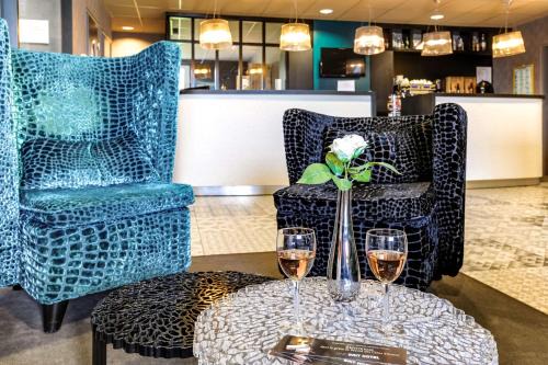 Binic-Etables-sur-Mer Hotel | Brit Hotel Le Galion & Spa